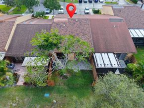 830 NW 79th Ter, Plantation FL 33324