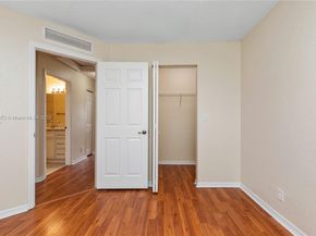 4005 NW 91st Ter, Sunrise FL 33351