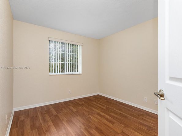 4005 NW 91st Ter, Sunrise FL 33351