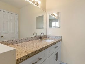 4005 NW 91st Ter, Sunrise FL 33351