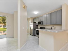 4005 NW 91st Ter, Sunrise FL 33351
