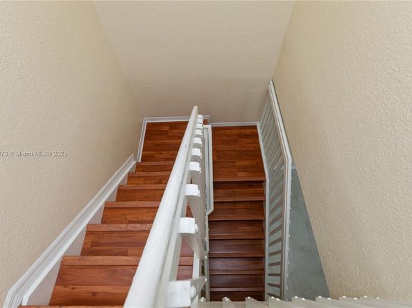 4005 NW 91st Ter, Sunrise FL 33351