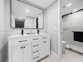 2302 S Cypress Bend Dr 306, Pompano Beach FL 33069