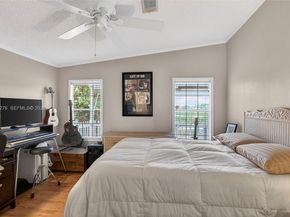 2228 SW 83rd Ave, Davie FL 33324