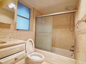 8325 Sunrise Lakes Blvd 205, Sunrise FL 33322