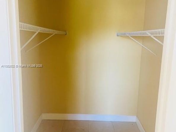 8325 Sunrise Lakes Blvd 205, Sunrise FL 33322