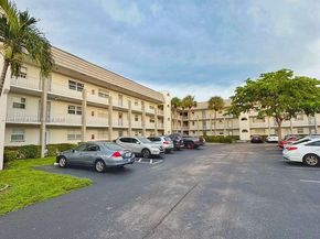8325 Sunrise Lakes Blvd 205, Sunrise FL 33322