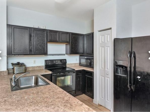 3546 NW 29th Ct, Lauderdale Lakes FL 33311