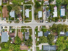 1244 NW 45th St, Miami FL 33142