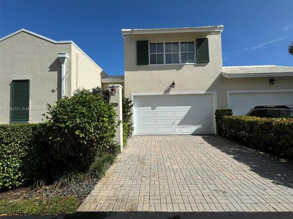 17330 Bermuda Village Dr, Boca Raton FL 33487