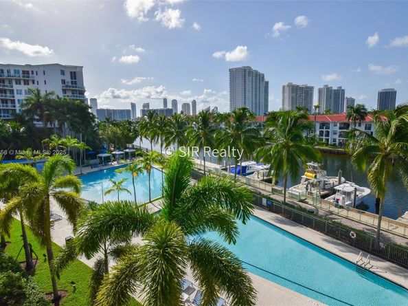 2950 NE 188th St 336, Aventura FL 33180