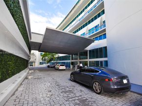 2950 NE 188th St 336, Aventura FL 33180