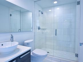 2950 NE 188th St 336, Aventura FL 33180