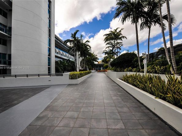 2950 NE 188th St 336, Aventura FL 33180