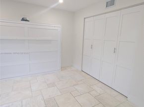 3789 NE 167th St 42, North Miami Beach FL 33160