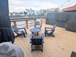 3789 NE 167th St 42, North Miami Beach FL 33160