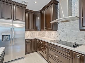 144 NE 32nd Ter, Homestead FL 33033