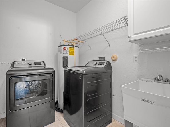 144 NE 32nd Ter, Homestead FL 33033