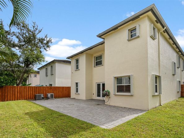 144 NE 32nd Ter, Homestead FL 33033