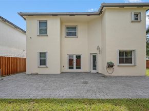 144 NE 32nd Ter, Homestead FL 33033