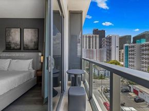 239 SW 9 Street 602, Miami FL 33130