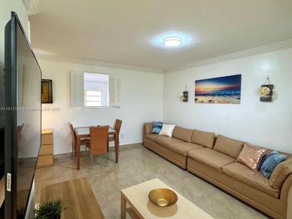 650 Pennsylvania Ave 2, Miami Beach FL 33139