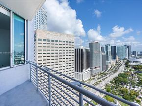 335 S Biscayne Blvd LPH00, Miami FL 33131