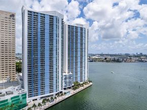 335 S Biscayne Blvd LPH00, Miami FL 33131