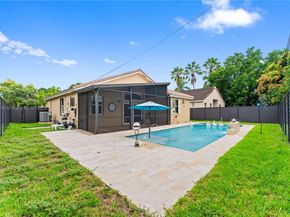 18332 SW 94th Ct, Palmetto Bay FL 33157
