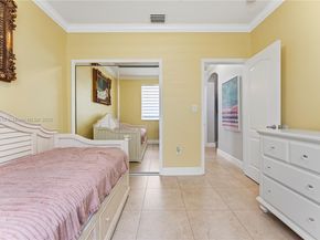 18332 SW 94th Ct, Palmetto Bay FL 33157