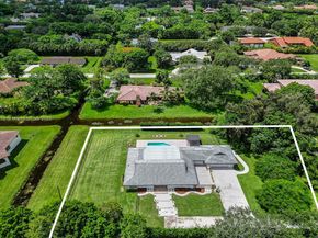 12100 NW 6th St, Plantation FL 33325