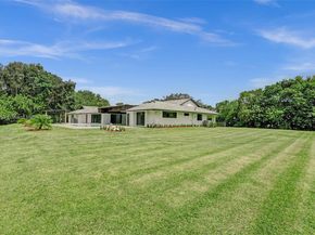 12100 NW 6th St, Plantation FL 33325