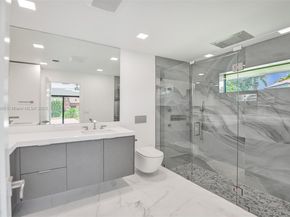 12100 NW 6th St, Plantation FL 33325