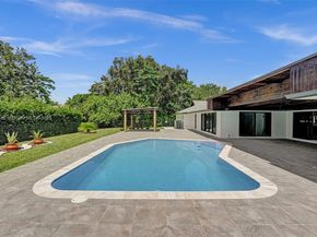 12100 NW 6th St, Plantation FL 33325