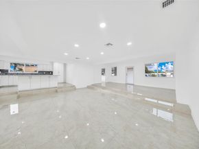 2410 NW 155th Ter, Miami Gardens FL 33054