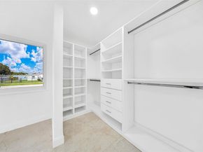 2410 NW 155th Ter, Miami Gardens FL 33054