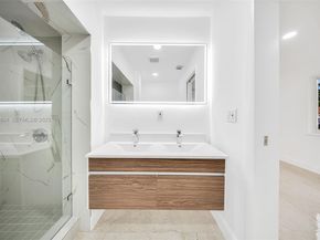 2410 NW 155th Ter, Miami Gardens FL 33054