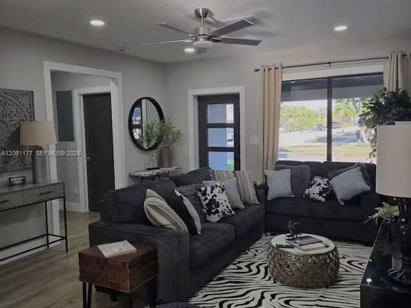 904 NW 6th Ter, Hallandale Beach FL 33009