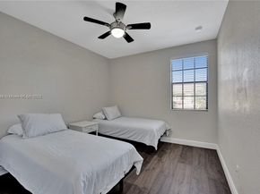 7242 NW 108th Way, Parkland FL 33076