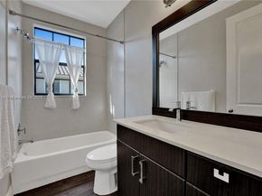 7242 NW 108th Way, Parkland FL 33076