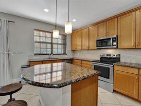7242 NW 108th Way, Parkland FL 33076