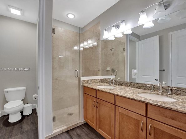 7242 NW 108th Way, Parkland FL 33076