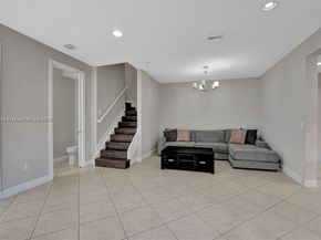 7242 NW 108th Way, Parkland FL 33076