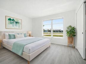 9241 Sunset Strip, Sunrise FL 33322