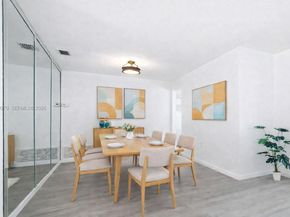 9241 Sunset Strip, Sunrise FL 33322