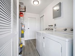 9241 Sunset Strip, Sunrise FL 33322