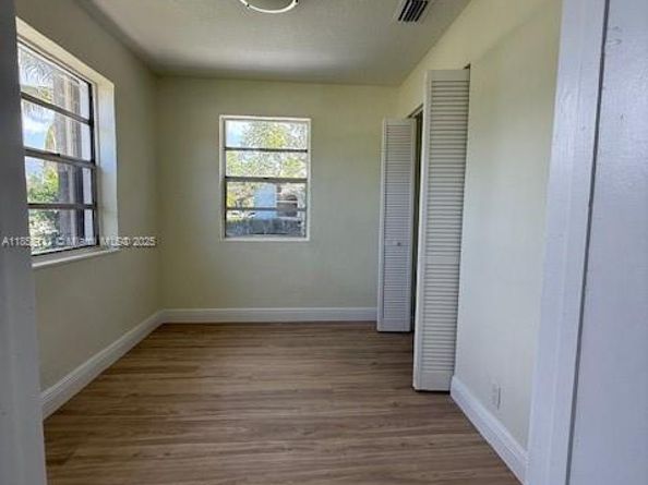 2711 Dewey St, Hollywood FL 33020