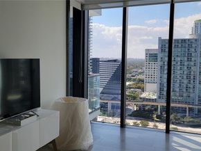 68 SE 6th St 2110, Miami FL 33131