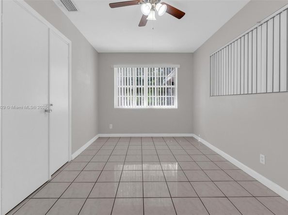 4200 NW 2nd St, Plantation FL 33317