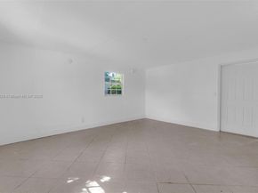 4200 NW 2nd St, Plantation FL 33317